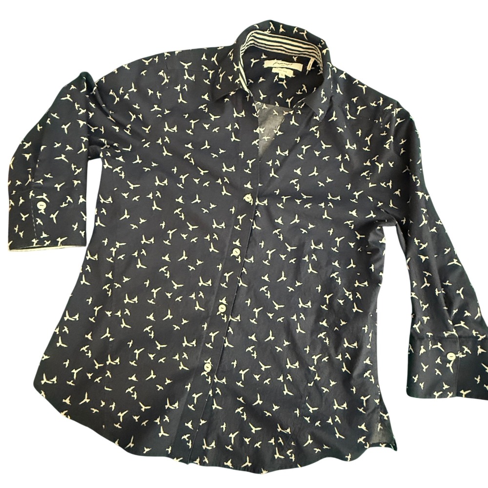 Foxcroft‎ NYC Easy Care Navy Blue Bird Print Button Down Shirt Size Medium